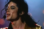 Lùm xùm quanh bộ phim bí mật về Michael Jackson