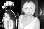 Lindsay Lohan lại cố tình lộ ngực?