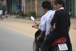 Quảng Ngãi bất lực trước tình trạng học sinh phạm luật giao thông?