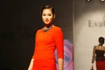 Trà Hằng mặc áo rách, Vương Thu Phương nhận tham vọng
