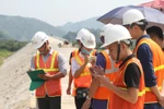 Hạ tầng được đầu tư lớn, SV Kỹ thuật xây dựng công trình giao thông nhiều cơ hội