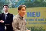 Cựu SV kiện NEU đòi bồi thường 36 tỷ: Chuyên gia, luật sư nói việc xưa nay hiếm