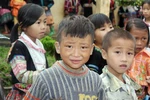 Một chút nắng ấm Miền Nam gửi các em học sinh Suối Giàng