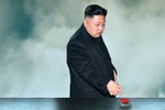 Ông Kim Jong-un chuẩn bị phóng 2 quả tên lửa "chào đón" Tổng thống Donald Trump?