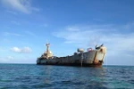 Philippines kêu gọi Trung Quốc rút tàu đậu trái phép ở Bãi Cỏ Mây