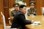 Kim Jong-un họp khẩn Quân ủy trung ương