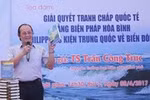 Về chỉ trích ông Duterte nhượng 1 nửa vùng đặc quyền kinh tế cho Trung Quốc