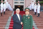 Nhật sử dụng dịch vụ ở Cam Ranh, tập trận chung với Việt Nam là chuyện đáng mừng