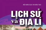Cố gò 2-3 môn vào 1 sách làm chi? Bao giờ Bộ công bố chương trình môn học?