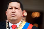 Phe đối lập Venezuela gỡ hình Chavez, quân đội thề bảo vệ Tổng thống đến cùng
