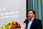 Những ngộ nhận và rủi ro khi cho con học "song bằng" phổ thông tại Hà Nội