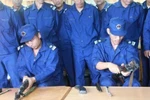Lính Trung Quốc hiện nguyên hình ngoài Đá Vành Khăn, Trường Sa
