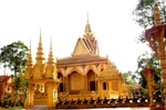 Cận cảnh 2 ngôi chùa có treo ảnh của gia đình ông Trầm Bê