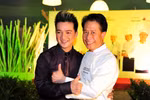 Đầu bếp nổi tiếng thế giới hôn Giáng My, ôm Mr Đàm