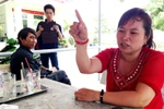 Video: Đối thoại với "vợ chồng" người đàn bà "đánh ghen kinh dị"