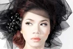Uyên Linh, Mỹ Dung ganh đua nhau