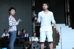 Hồ Hoài Anh quần ngố tập cùng Uyên Linh, Văn Mai Hương