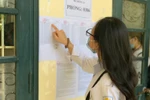 Thí sinh phải đeo khẩu trang y tế để đảm bảo không gian lận thi cử
