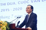 Bộ Giáo dục đang cố gắng gỡ những chứng chỉ không cần thiết cho thầy cô