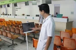 Sinh viên chế tạo robot giúp giảm tiếp xúc và lây nhiễm chéo Covid-19