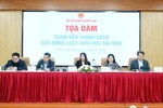 Hơn 33% giảng viên toàn thời gian có trình độ tiến sĩ