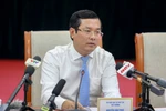Bộ Giáo dục báo cáo Chính phủ các vấn đề của Trường Đại học Tôn Đức Thắng