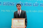 Nghe thầy giáo hơn 50 tuổi kể chuyện đi...trông trẻ