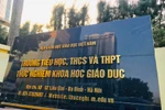 Bữa ăn Trường Thực nghiệm có ấu trùng, mỗi em được bù 2 chiếc bánh mỳ, sữa chua