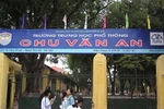 Học sinh Hà Nội muốn vào 4 trường chuyên phải qua sơ tuyển và thi tuyển