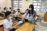 Bộ Giáo dục yêu cầu dừng thực hiện giãn cách và đeo khẩu trang trong lớp học