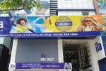 ILA gửi email, gọi điện dọa trục xuất, sinh viên hoảng loạn