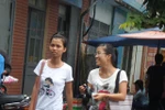 Câu hỏi nghị luận xã hội: Nhiều TS đưa ra dẫn chứng rất sinh động