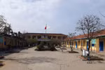 Kỷ luật Hiệu trưởng và Hiệu phó vì tự ý cho học sinh ăn tết quá dài
