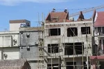 Hàng vạn công trình sai phép sẽ được "phạt để tồn tại"