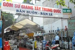 Gốm sứ Trung Quốc lấn sân hàng nội giữa thủ đô