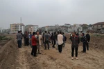 Vụ nhiều ngôi mộ bị lấp trong đêm: Chủ đầu tư xin lỗi dân làng Tứ Kỳ