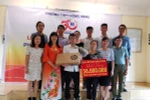 Nam sinh bị ung thư xương thi đỗ đại học