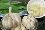 Vì sao nên ăn nhiều tỏi ngày Tết?