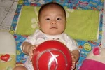 Cùng chơi bóng để rèn trí thông minh con nhé!