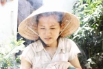  Nữ sinh nghèo mồ côi đậu hai trường đại học