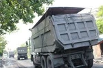 Quảng Ninh: Bắt giữ 7 phương tiện vận tải hàng lậu và than trái phép