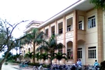 Mẹ của nữ sinh đau đẻ trên lớp: 'Tôi cứ ngỡ con bị dạ dày'