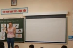 Lớp VIP trường công: 'Doanh thu' 300 triệu