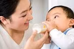 5 sai lầm thường gặp khi sử dụng bình sữa cho con 