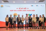 VTVlive và REAP ký kết hợp tác chiến lược: Đổi mới học, thi ĐGNL tiếng Anh 