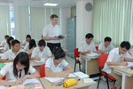 Tiến sĩ Nguyễn Ngọc Hùng: “ChatGPT ra đời, dạy và học ngoại ngữ phải thay đổi"