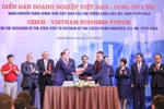 Vietjet ký thoả thuận với F Air với sự chứng kiến của Thủ tướng Việt Nam và Séc