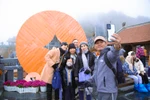 Hàng nghìn du khách chiêm bái, lễ Phật đầu năm tại Fansipan 
