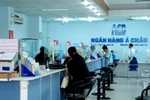 Kinh doanh sụt giảm, sẽ có ngân hàng thưởng Tết... tượng trưng