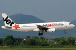 Mất liên lạc, máy bay Jetstar Pacific bay lòng vòng 